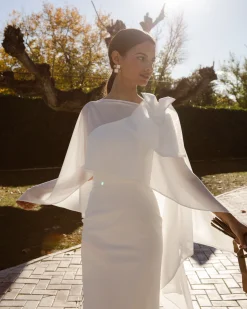 Flash Sale Cape de gala rouge Plus D'accessoires|Capes Et Châles