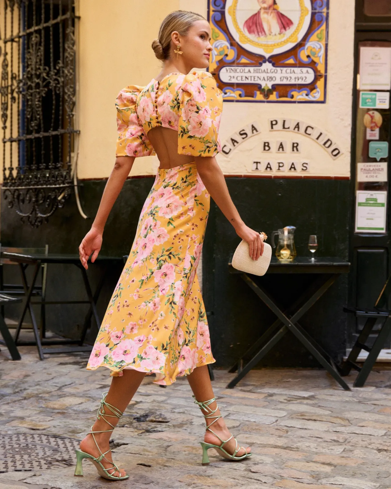 Best Sale Robe pipe jaune à imprimé floral Invité Mariage|Robes