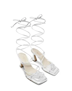 Shop Sandales en cuir argentées Caire Chaussures
